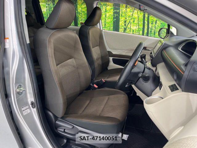 Toyota SIENTA 2019-03 7272942-7