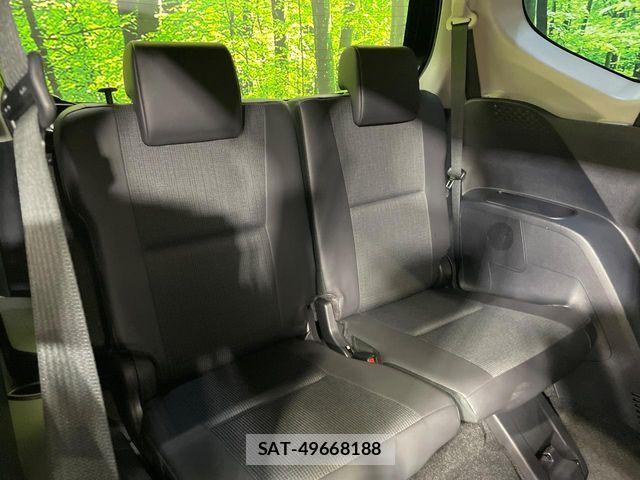 Toyota SIENTA 2018-01 7272792-9