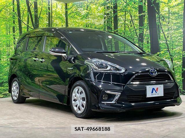 Toyota SIENTA 2018-01 7272792-16