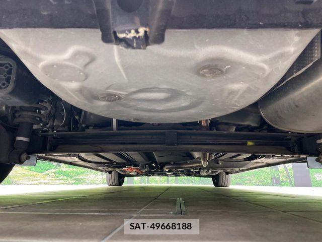 Toyota SIENTA 2018-01 7272792-18
