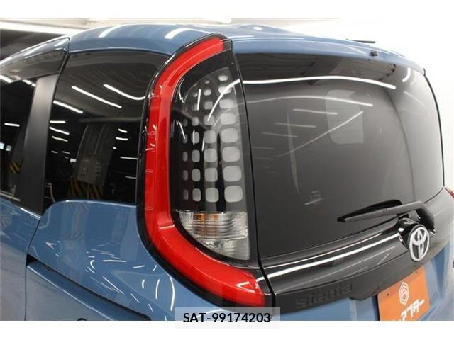 Toyota SIENTA 2022-10 7272940-15