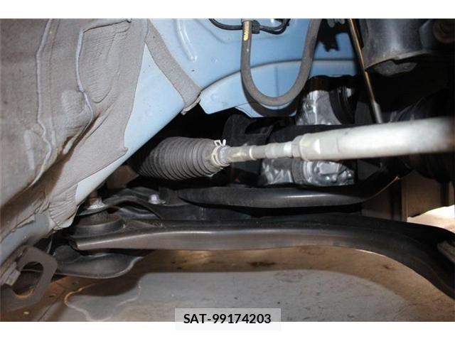 Toyota SIENTA 2022-10 7272940-17