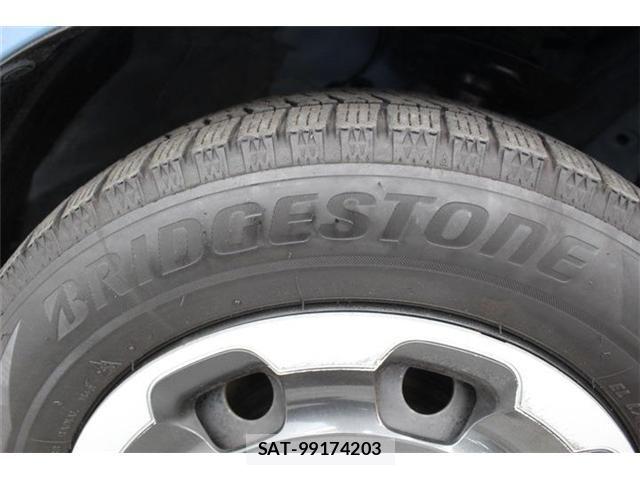 Toyota SIENTA 2022-10 7272940-18
