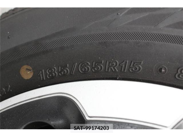 Toyota SIENTA 2022-10 7272940-19