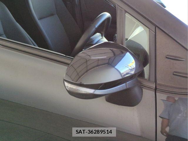 Toyota SIENTA 2021-09 7272943-22