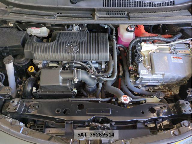 Toyota SIENTA 2021-09 7272943-24