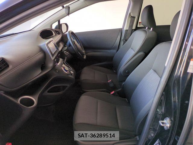 Toyota SIENTA 2021-09 7272943-3