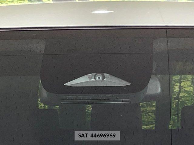 Toyota SIENTA 2023-10 7272937-5