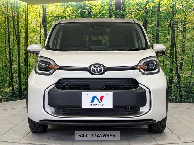 Toyota SIENTA 2023-05 7272938-13