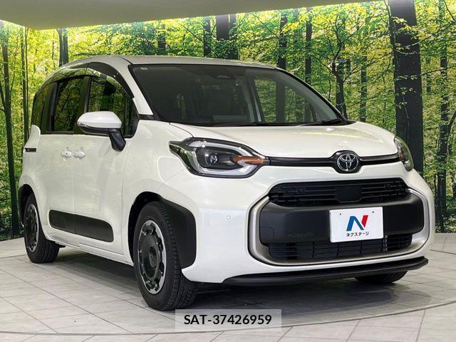 Toyota SIENTA 2023-05 7272938-15