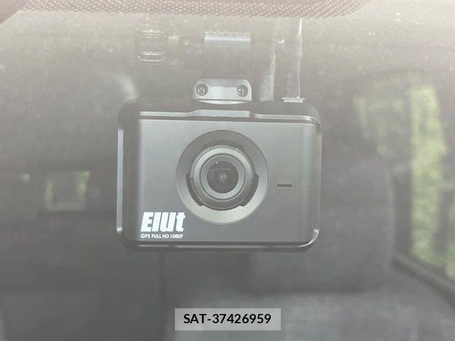 Toyota SIENTA 2023-05 7272938-6