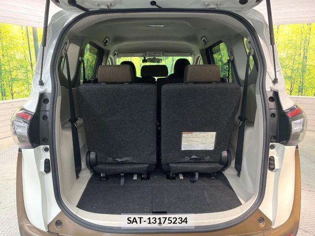 Toyota SIENTA 2015-10 7272946-11