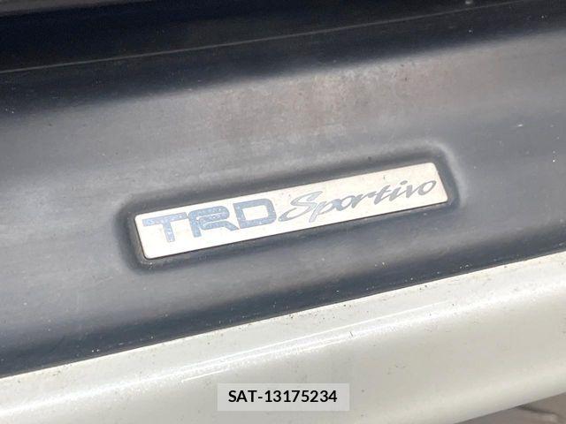 Toyota SIENTA 2015-10 7272946-2