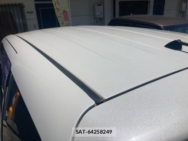Toyota SIENTA 2015-09 7272571-6