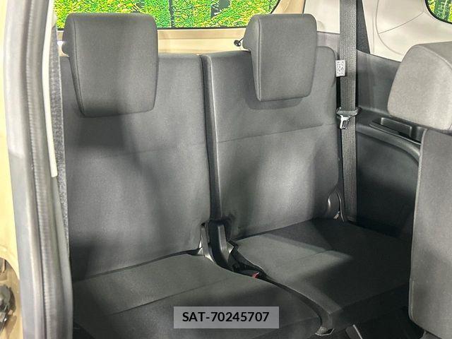 Toyota SIENTA 2022-12 7272936-11
