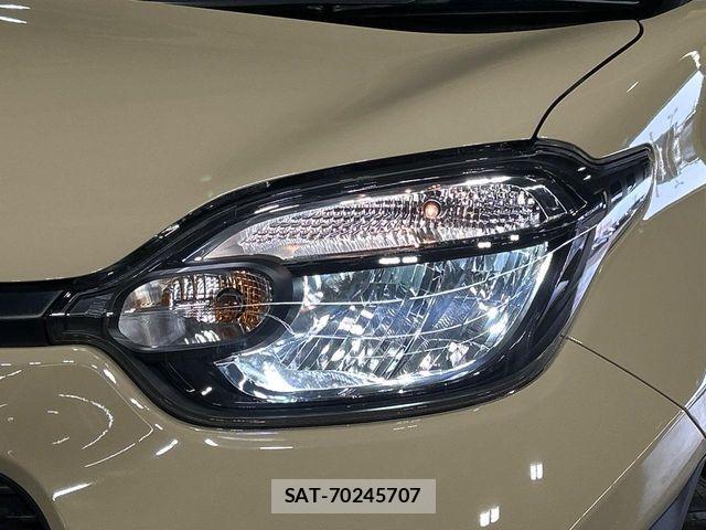 Toyota SIENTA 2022-12 7272936-13