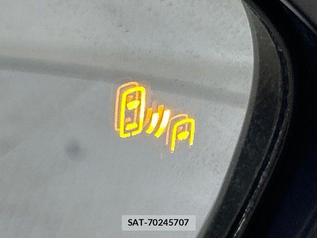 Toyota SIENTA 2022-12 7272936-7