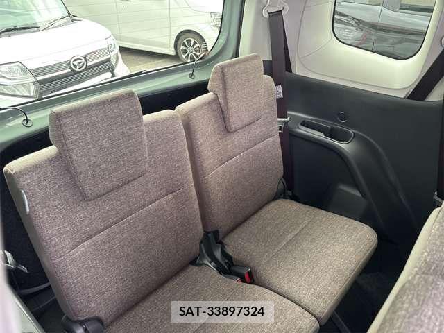 Toyota SIENTA 2025-06 7330089-11