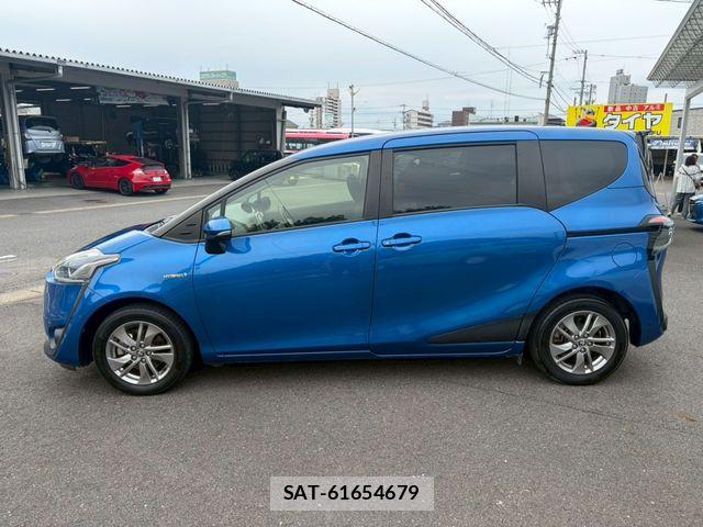 Toyota SIENTA 2016-04 7330121-21