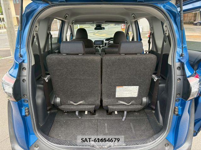 Toyota SIENTA 2016-04 7330121-6