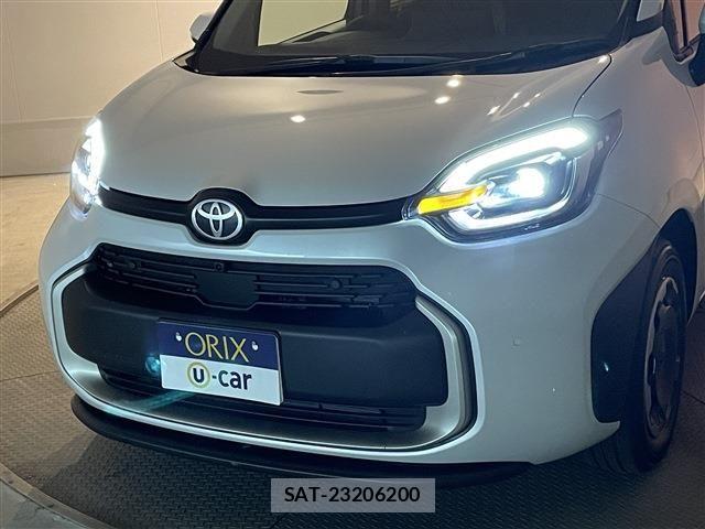 Toyota SIENTA 2026-05 7330094-12