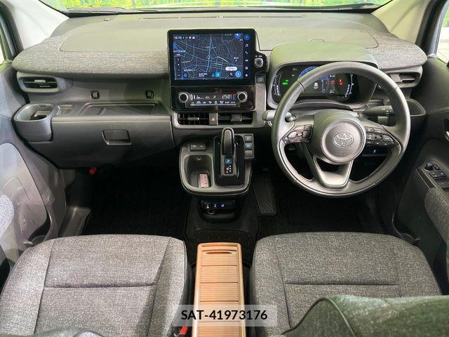 Toyota SIENTA 2024-01 7330103-1