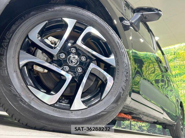 Toyota SIENTA 2024-08 7330106-13