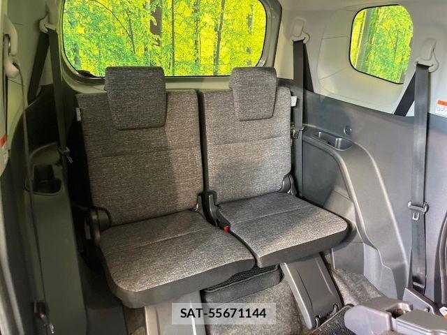 Toyota SIENTA 2023-08 7330102-9