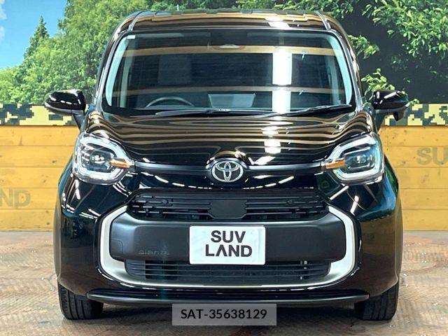 Toyota SIENTA 2023-12 7330109-13