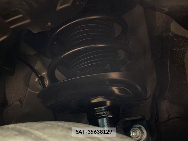 Toyota SIENTA 2023-12 7330109-19