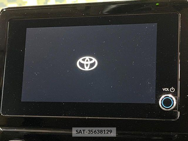 Toyota SIENTA 2023-12 7330109-2