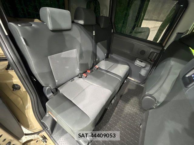 Toyota SIENTA 2025-01 7330104-9