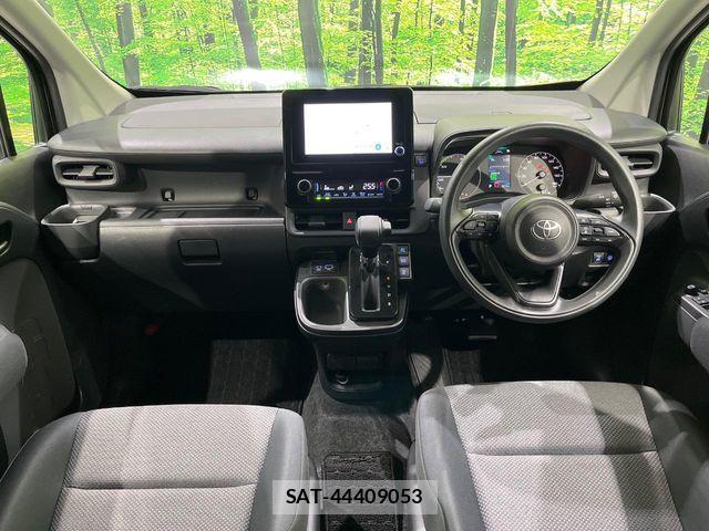 Toyota SIENTA 2025-01 7330104-1