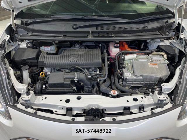 Toyota SIENTA 2020-08 7330113-17
