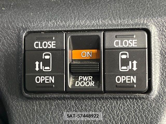 Toyota SIENTA 2020-08 7330113-5