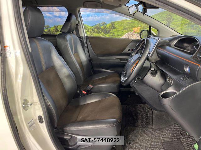 Toyota SIENTA 2020-08 7330113-7