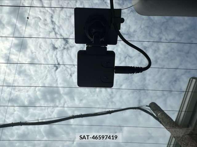 Toyota SIENTA 2024-03 7330111-8