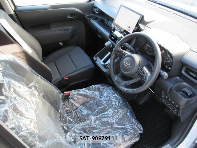 Toyota SIENTA 2026-05 7330097-18