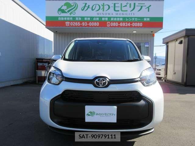 Toyota SIENTA 2026-05 7330097-1