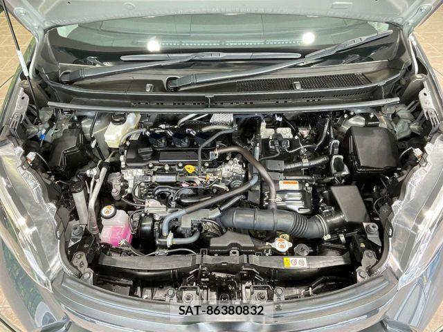 Toyota SIENTA 2022-08 7330107-17