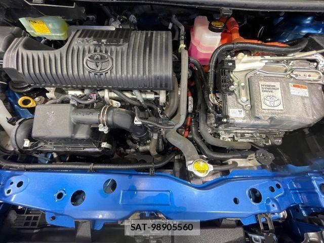 Toyota SIENTA 2016-01 7330117-17