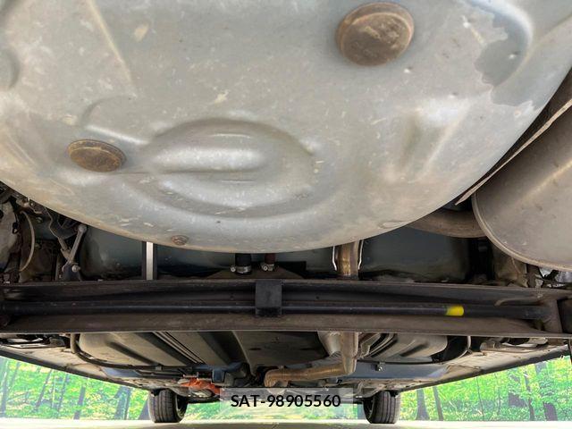Toyota SIENTA 2016-01 7330117-18