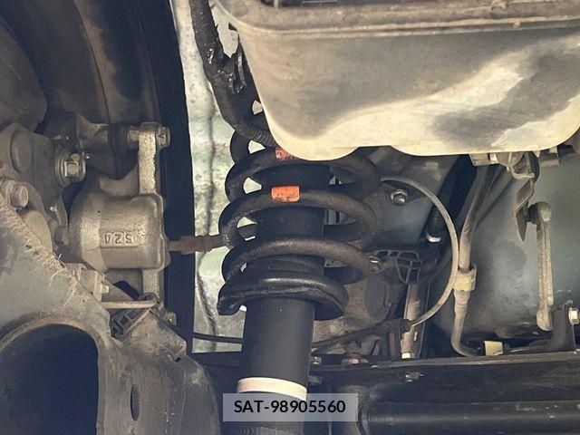 Toyota SIENTA 2016-01 7330117-19