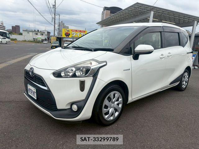 Toyota SIENTA 2018-06 7330118-0