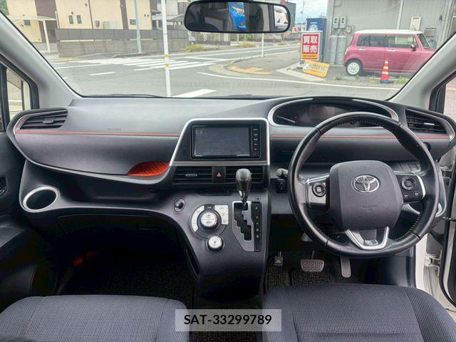 Toyota SIENTA 2018-06 7330118-6