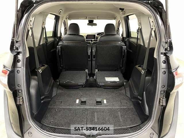 Toyota SIENTA 2019-08 7330114-6