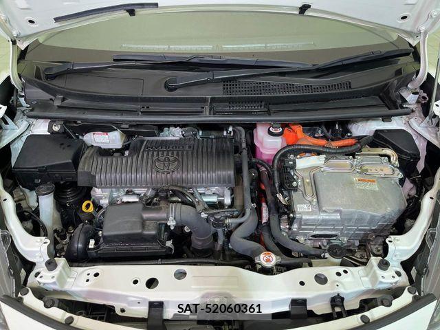 Toyota SIENTA 2022-05 7330115-17
