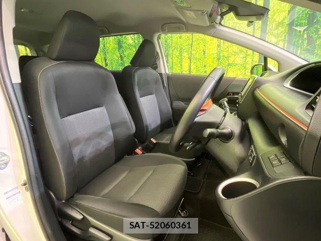 Toyota SIENTA 2022-05 7330115-6