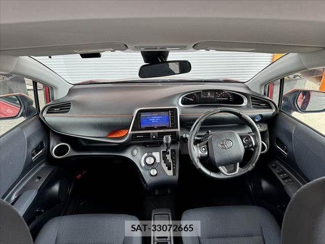 Toyota SIENTA 2016-03 7330120-1