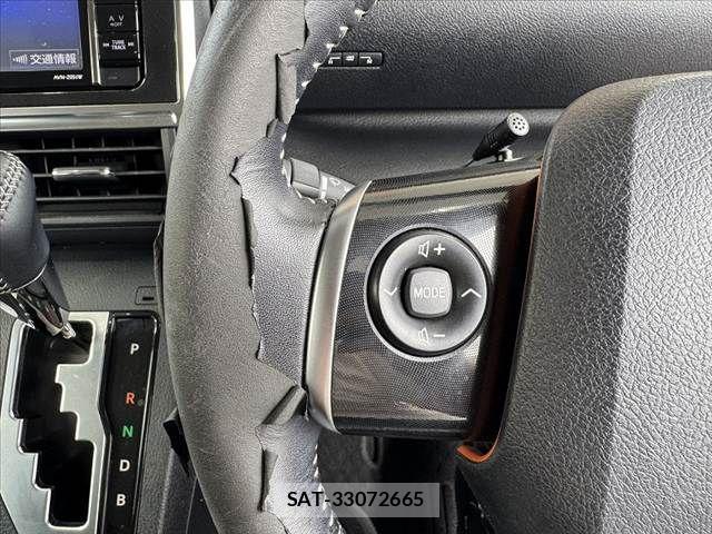 Toyota SIENTA 2016-03 7330120-22